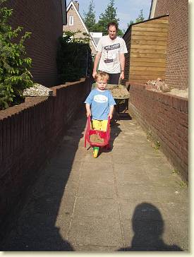 20060513-01 Kruien met papa